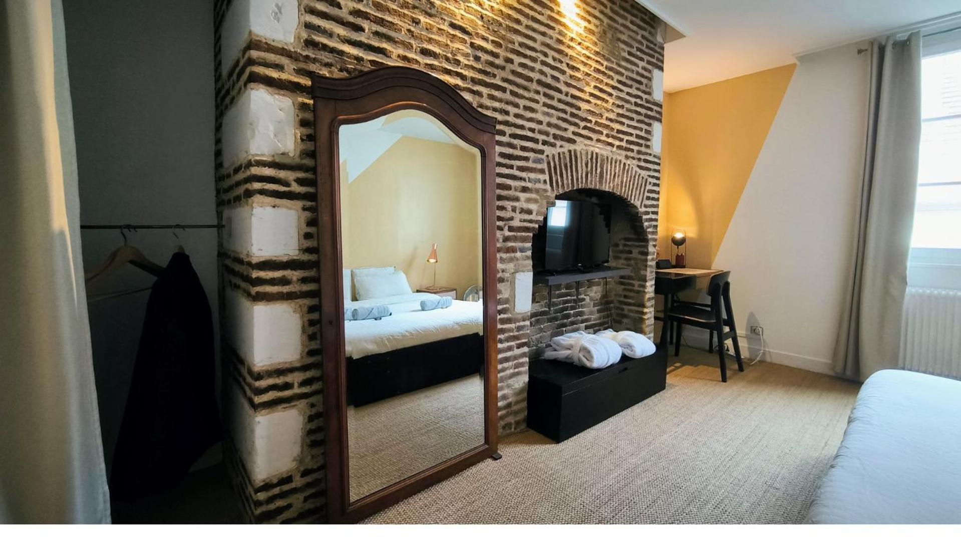Chambre Privee Confort Charme Hypercentre Chez L'Habitant トロワ エクステリア 写真